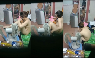 Quay lén em hàng xóm ở trọ không mặc đồ